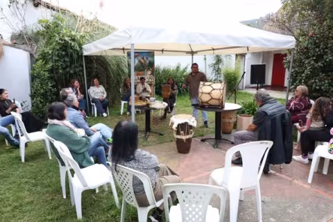 Taller de tejido de tambores fortaleció el encuentro con la tradición musical