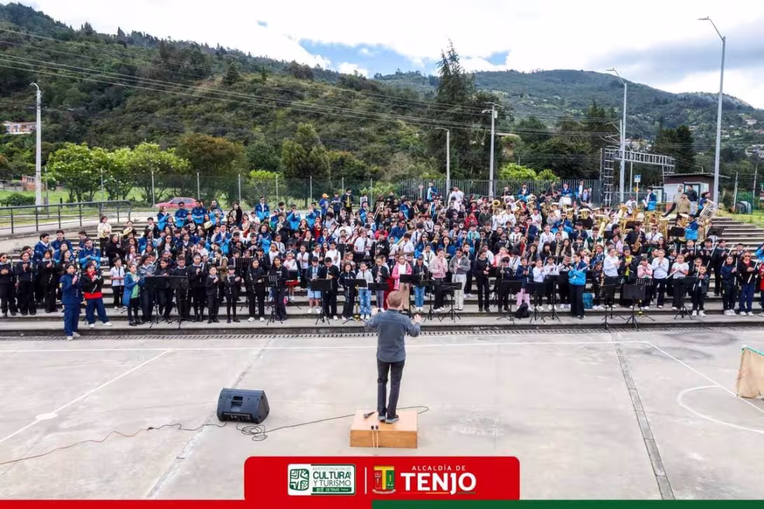 Tenjo reunió a jóvenes músicos en el Primer Encuentro Regional de Semilleros de Bandas Sinfónicas 2026
