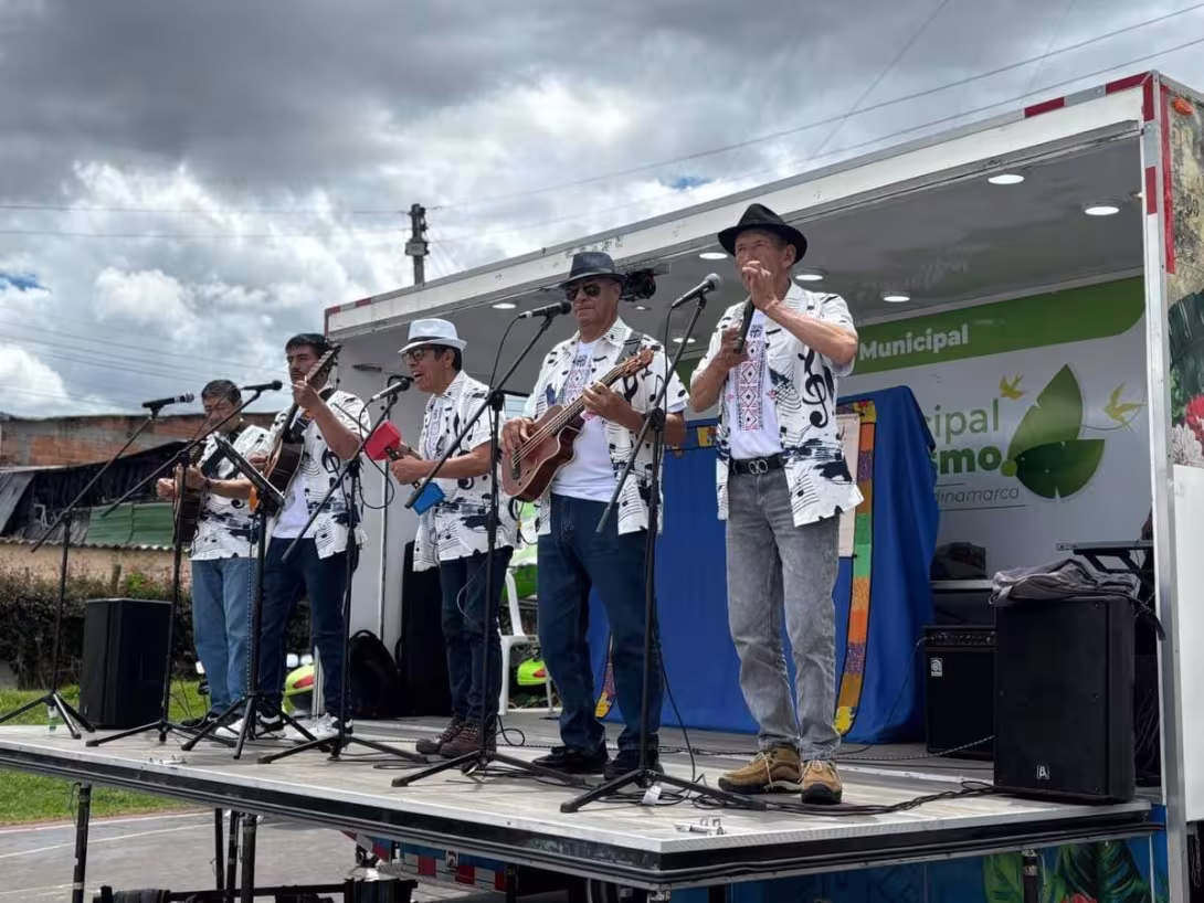 VeredArte llevó arte, cultura e integración comunitaria a la vereda La Punta